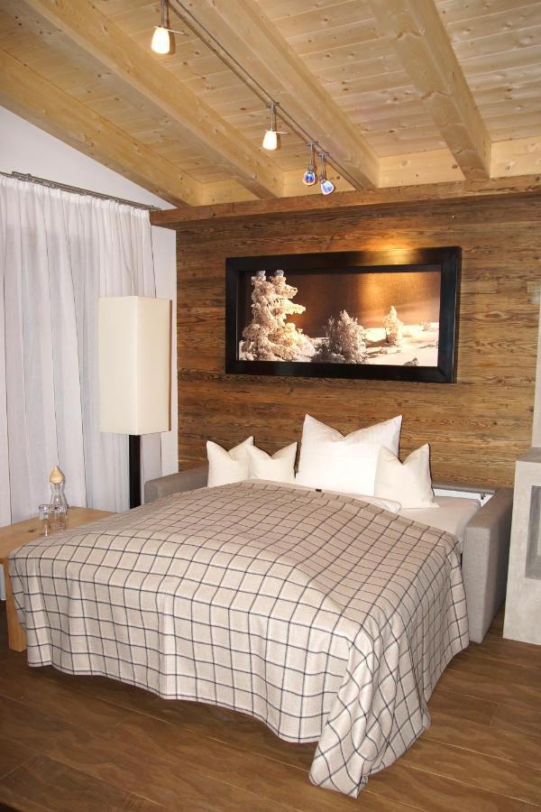 Pete Alpine Boutique Hotel - Klein Und Fein - Private Spa Suiten Und Zimmer St. Anton am Arlberg Cameră foto